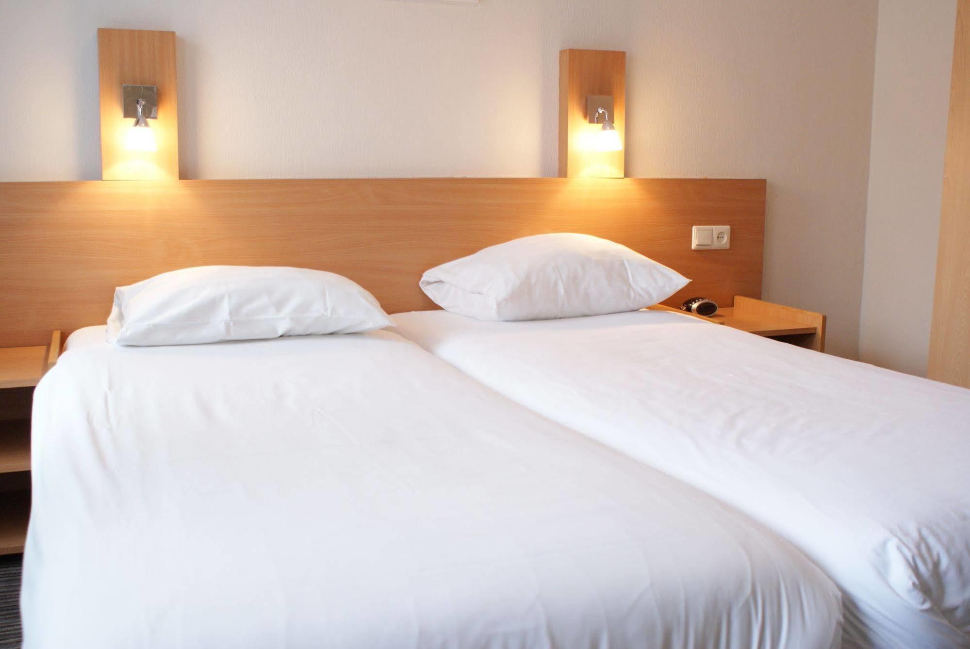 เฟลทเชอร์ โฮเต็ล วัลเคนเบิร์ก Hotel Valkenburg aan de Geul ภายนอก รูปภาพ