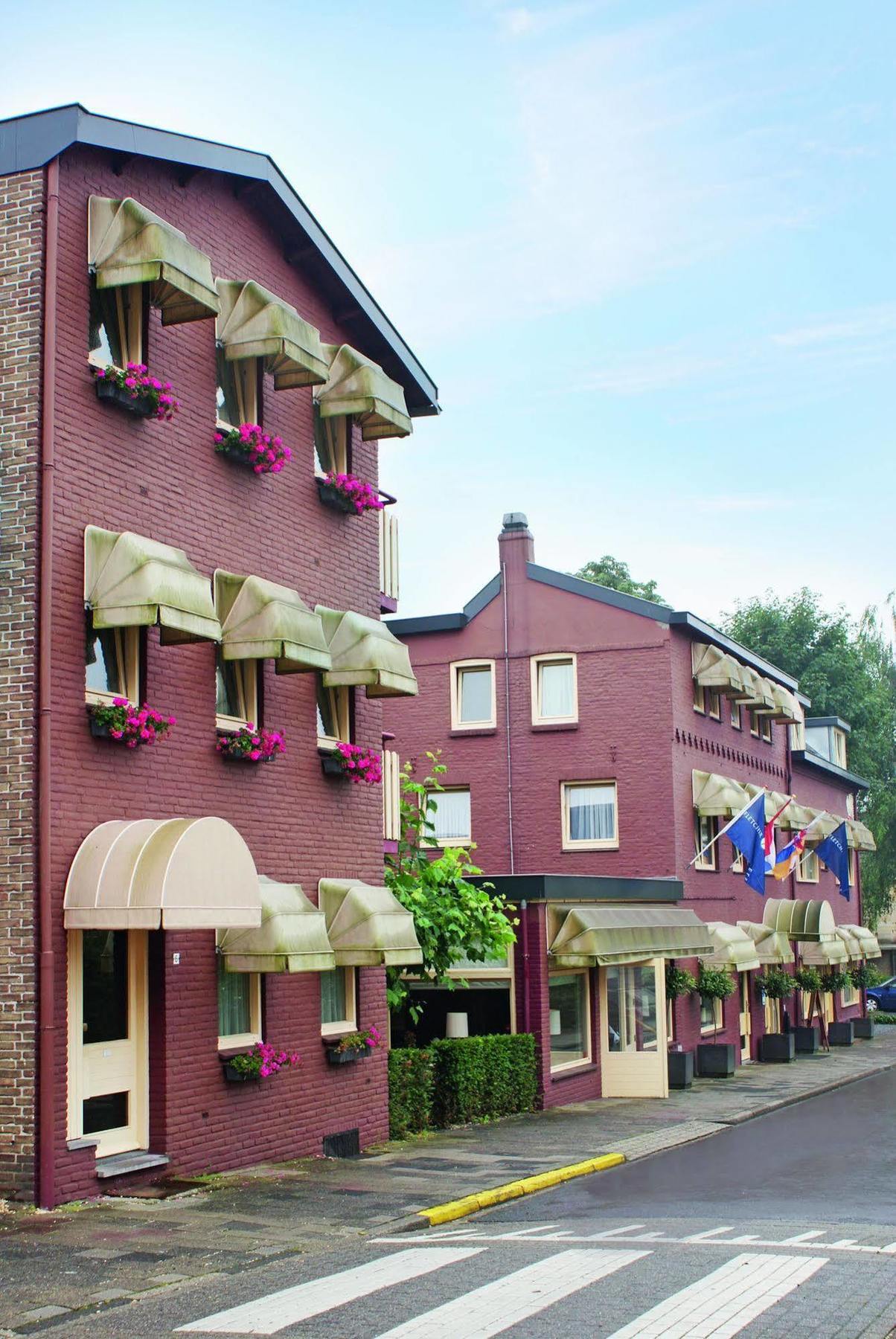 เฟลทเชอร์ โฮเต็ล วัลเคนเบิร์ก Hotel Valkenburg aan de Geul ภายนอก รูปภาพ