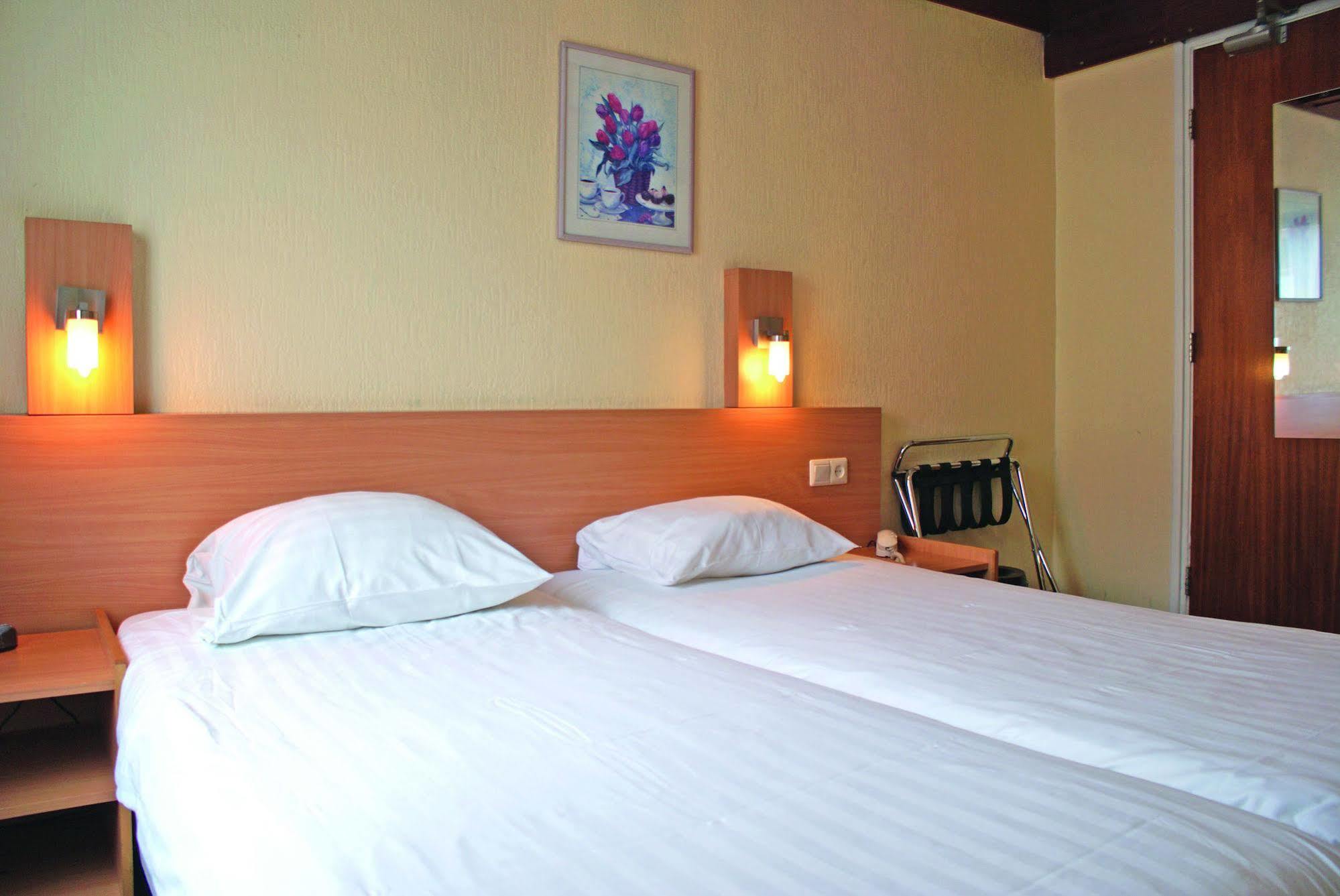 เฟลทเชอร์ โฮเต็ล วัลเคนเบิร์ก Hotel Valkenburg aan de Geul ภายนอก รูปภาพ